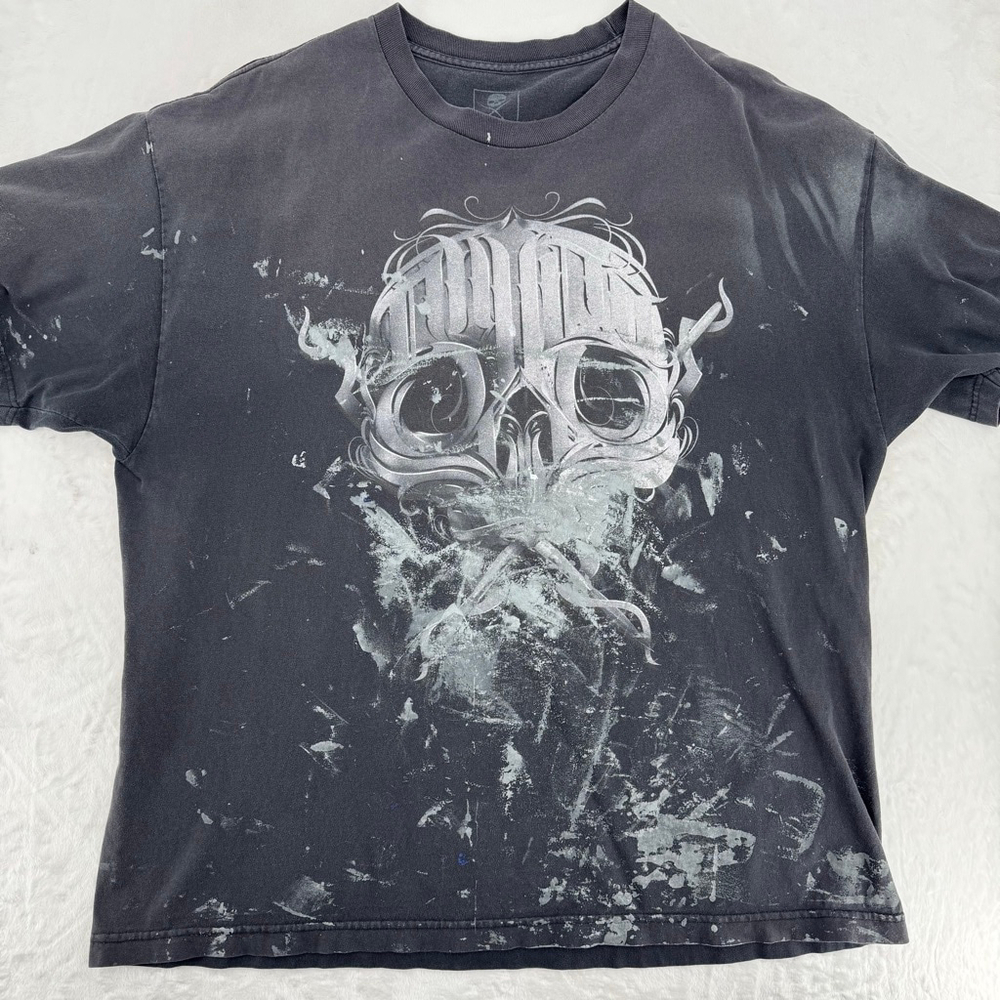 Sullen Skull Tattoo Art Black T-Shirt Thrashed Paint Splatter Faded Grunge Punk